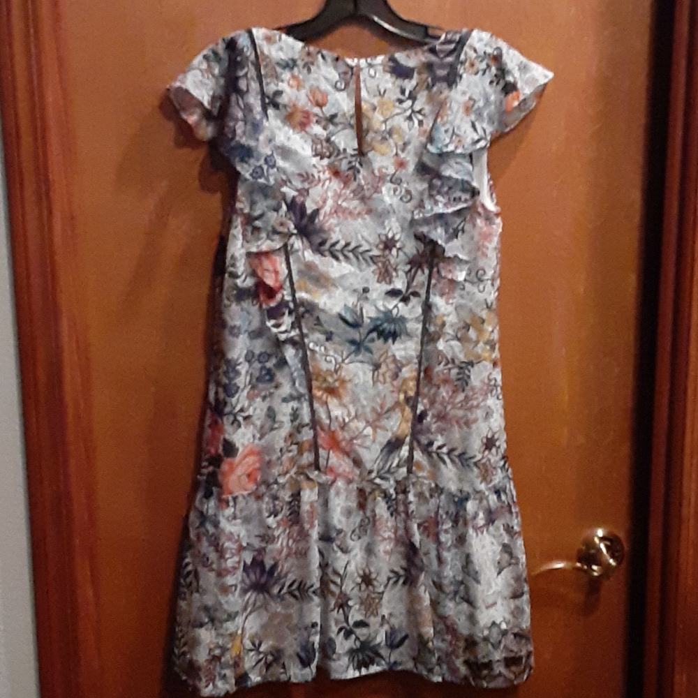 SPRING DRESS - Picture 5 of 7